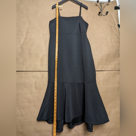 NWOT Eloquii Black Double - Strap Midi Trumpet Dress - Picture 9 of 13